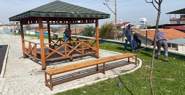 Antakya Belediyesi parkları yaz sezonuna hazırlıyor